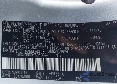 2019 Toyota Sienna Le 8 Passenger z USA, uszkodzony, nr VIN 5TDKZ3DC0KS973044